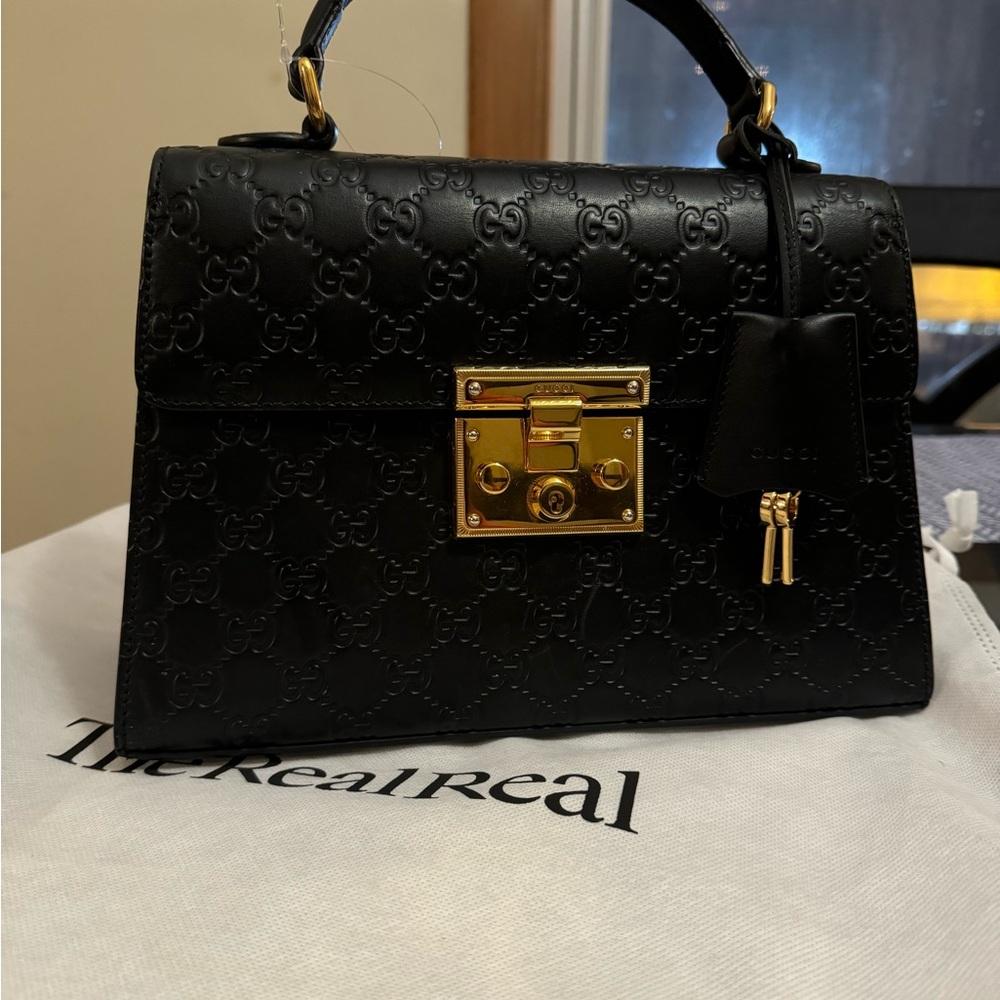 GG Signature Padlock Medium Top Handle Bag